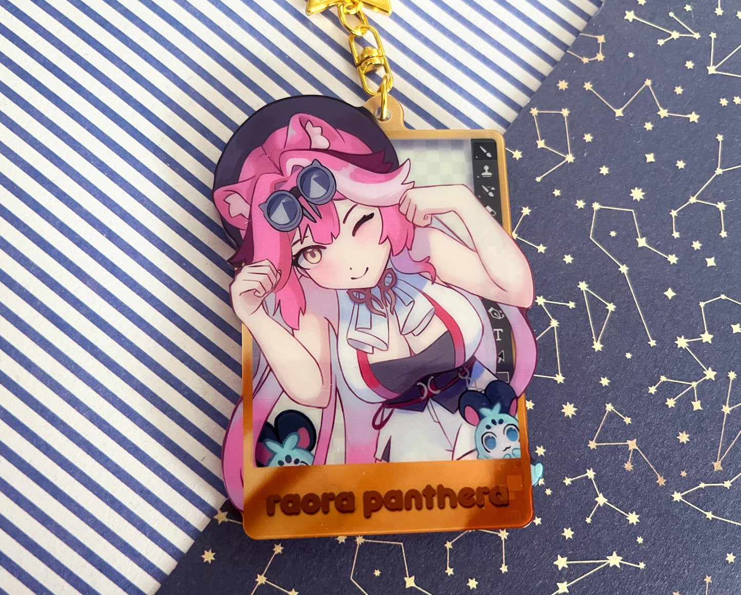 liquid glitter charms vtuber Raora / bouble sided / 8 cm /