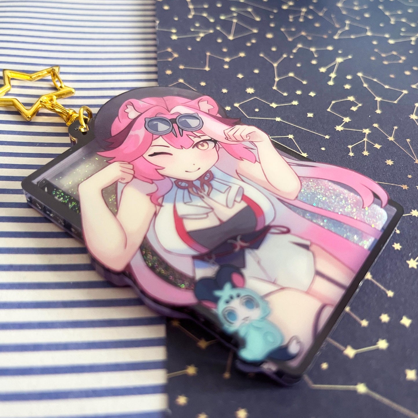 liquid glitter charms vtuber Raora / bouble sided / 8 cm /