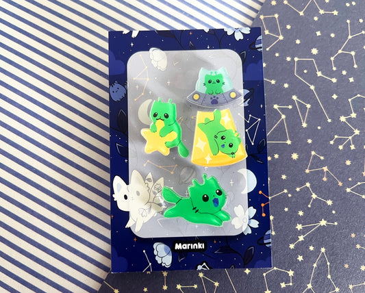 Acrylic black glorp cat / alien cat / around 1 to 2 cm / 4 pieces